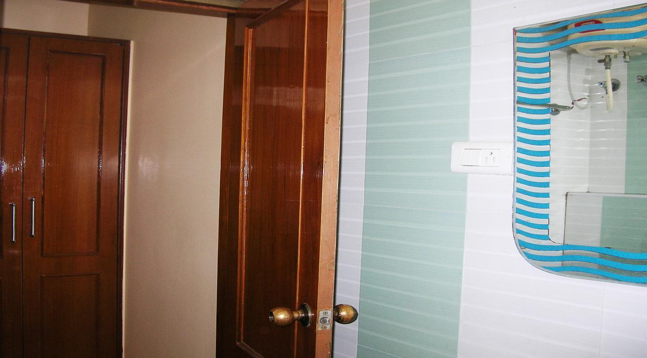 Athidhi Residency Hotel Tirupati Exterior foto